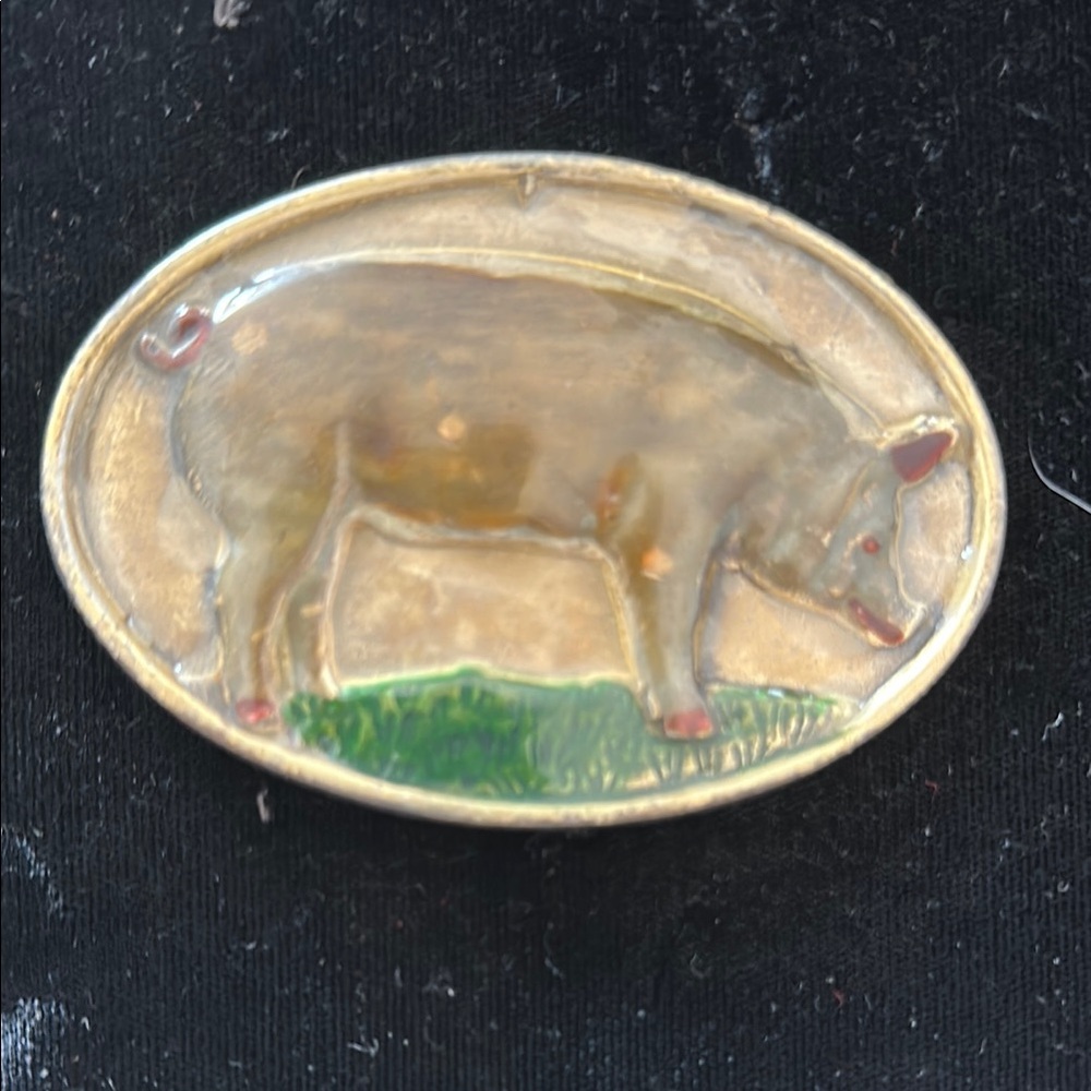 Limited edition Wayne Feeds Vintage Pig Belt Buckle
